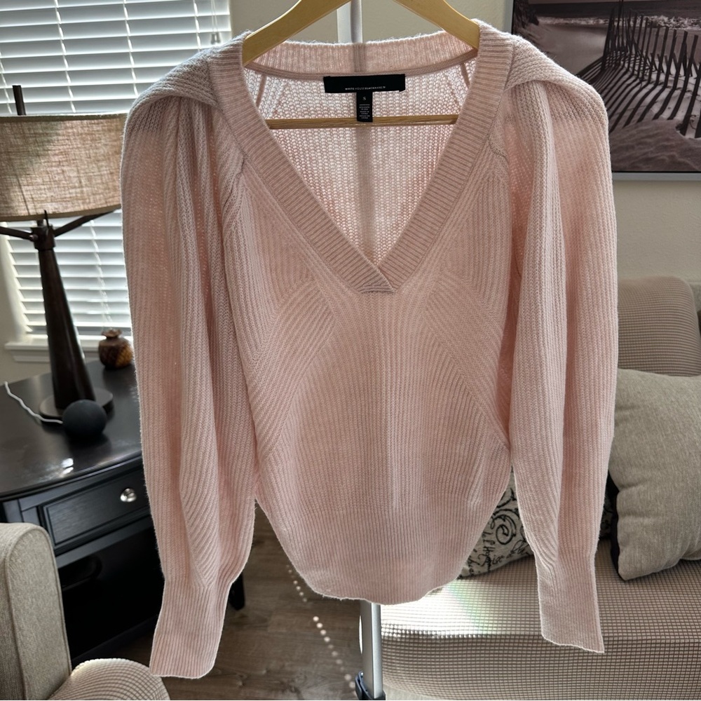 White House Black Market Soft Pink Knit Sweater